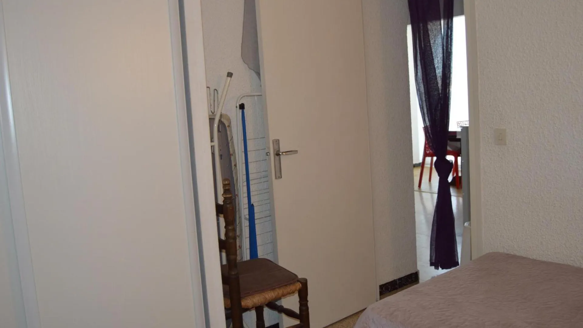 Apartamento De Dos Dormitorios Con Vistas Al Mar - Hisp-288-44 Empuriabrava
