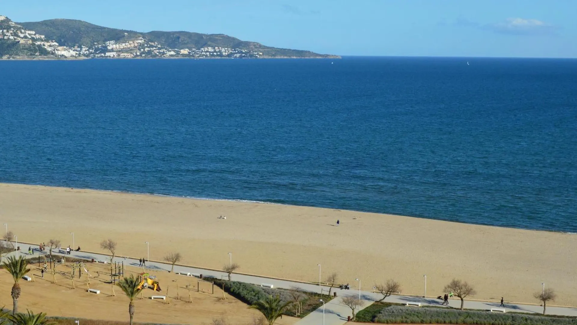 Apartamento De Dos Dormitorios Con Vistas Al Mar - Hisp-288-44 Empuriabrava